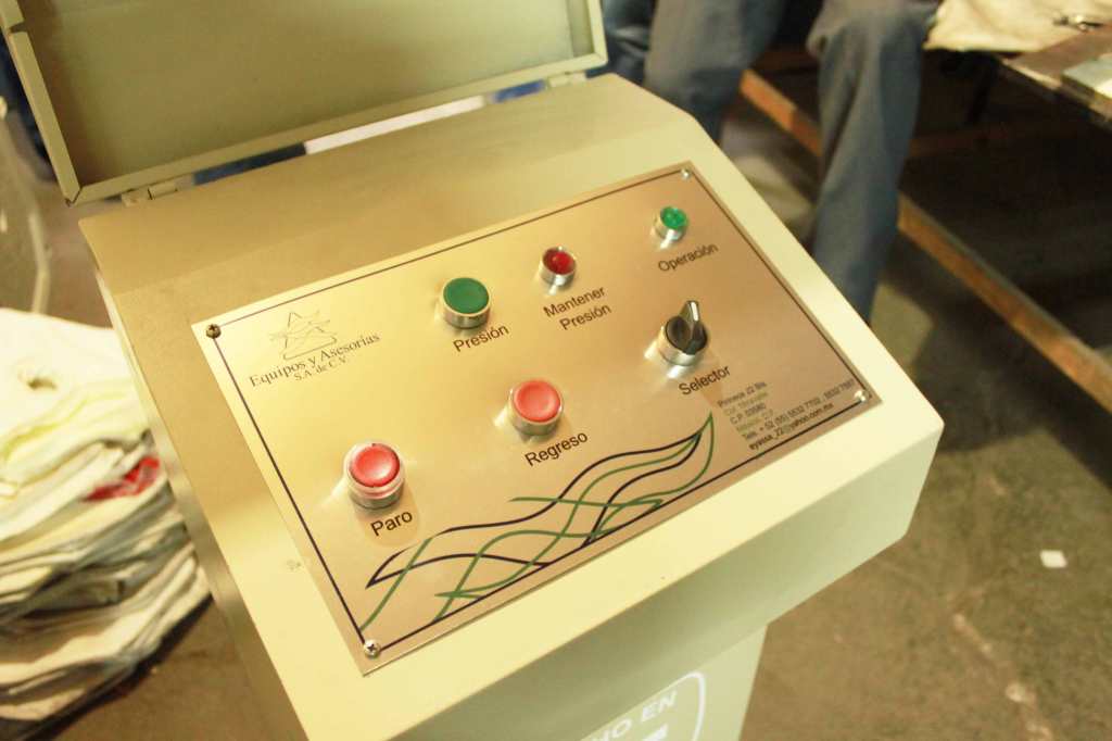 panel de control para filtro prensa